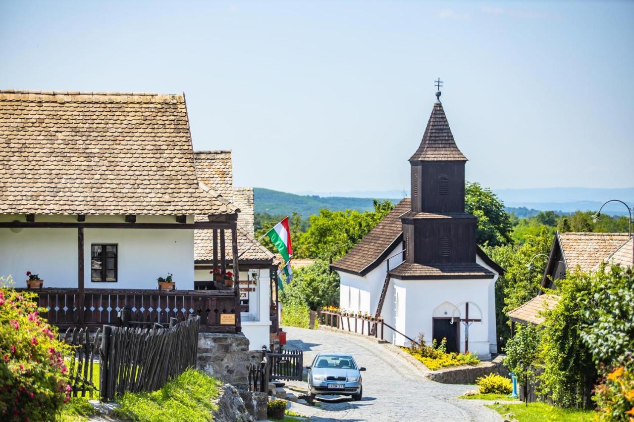 Lankas Vendeghaz - Holloko Villa Luaran gambar